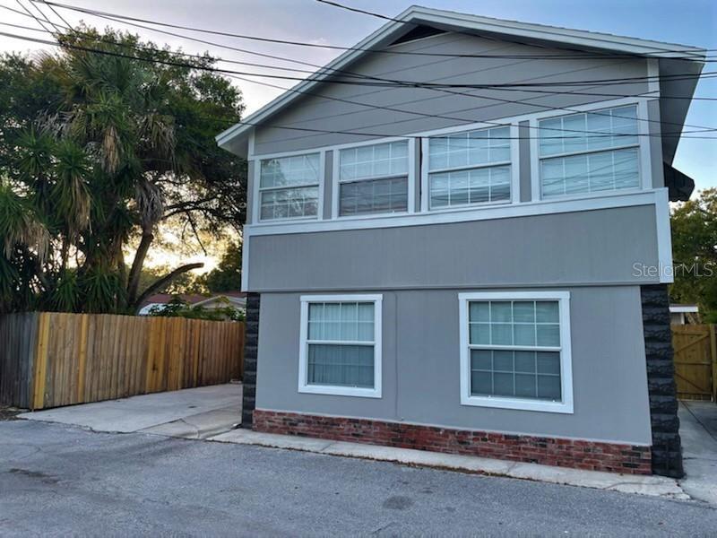 Foto principal - 4810 2nd Ave N