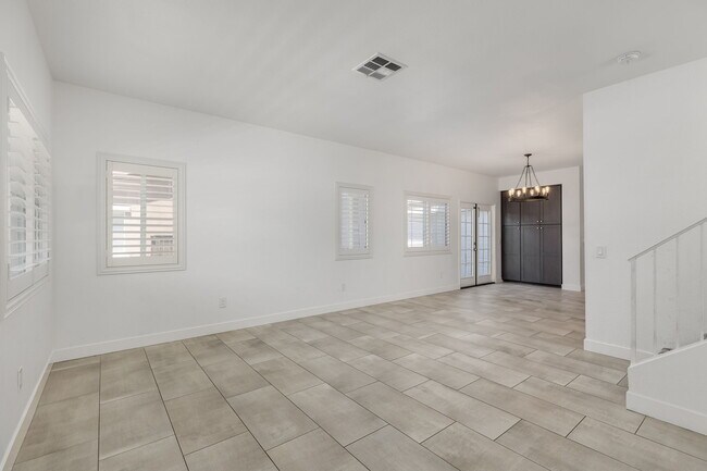 Foto del edificio - 39764 Chambray Dr