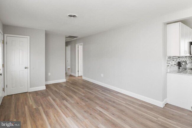 Foto del edificio - 6410 Davis Rd