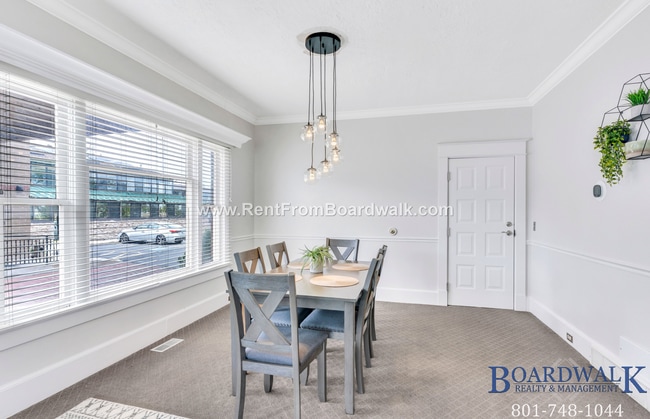 Foto del edificio - Charming Tooele Rambler with HUGE backyard!