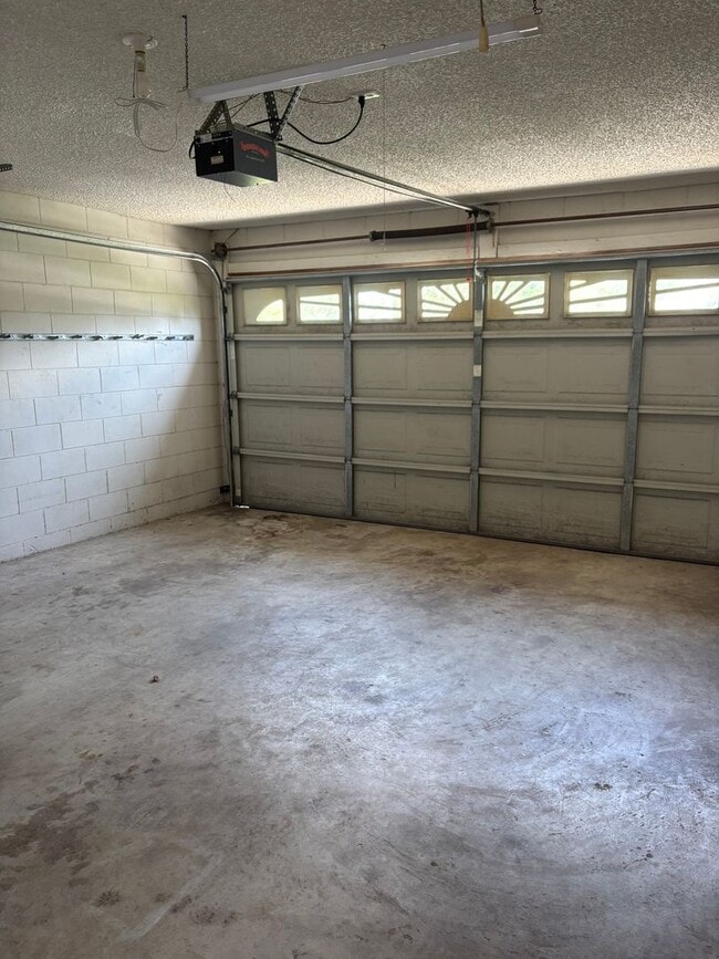 Foto del edificio - Cute Mt Dora Home, Great location. Many up...