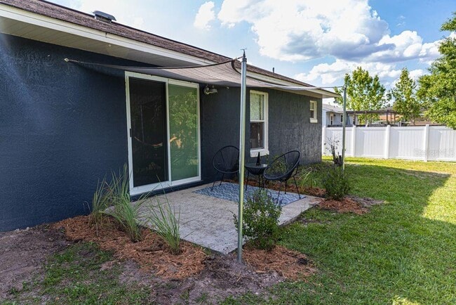 Foto del edificio - 1671 Judith Dr