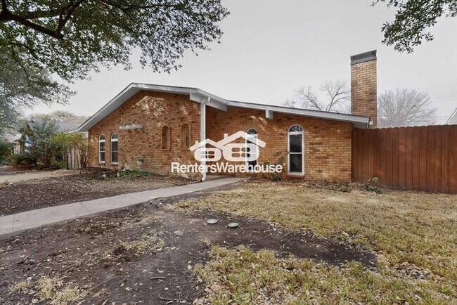Foto del edificio - Renovated home in Plano Ready to Be Your Home