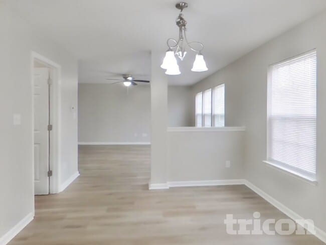 Foto del edificio - 9622 W Quarter Moon Dr