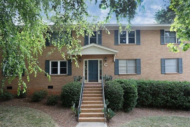 Building Photo - 3510 Roswell Rd