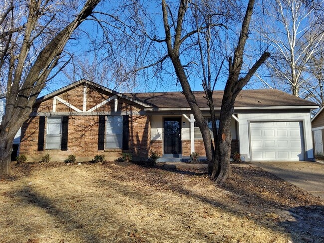 Building Photo - 4320 Old Allen Rd