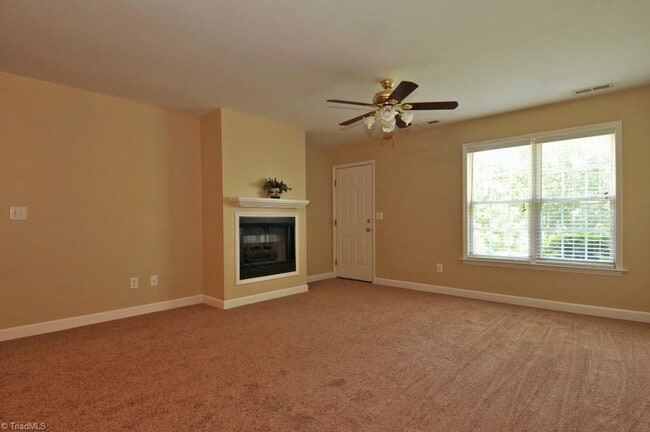 Photo - 128 Troonsway Rd House