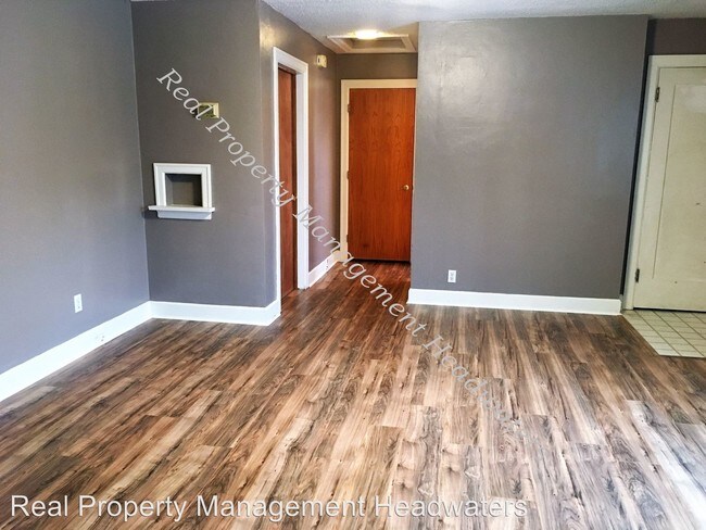 Foto del edificio - 406 N Hoback St