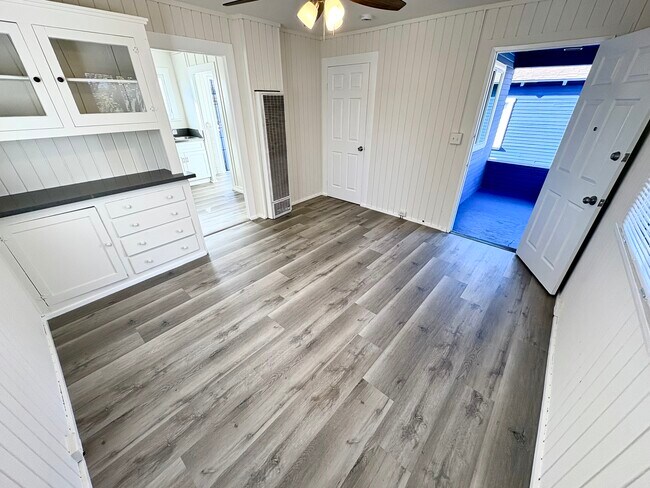 Foto del edificio - 754 W Elberon Ave