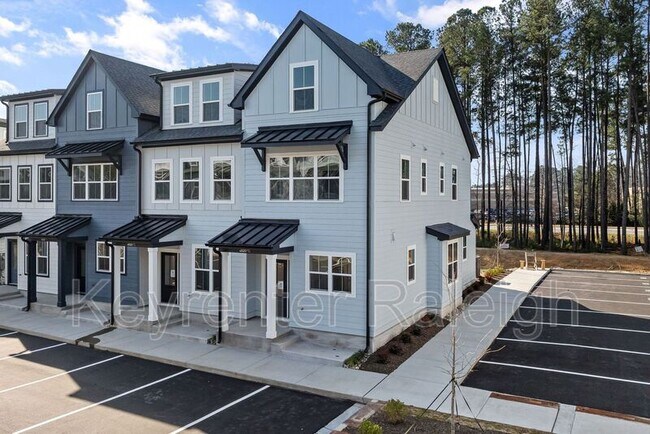 Building Photo - 4820 Gossamer Ln