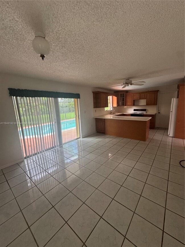 Foto del edificio - 9824 SW 123rd Terrace