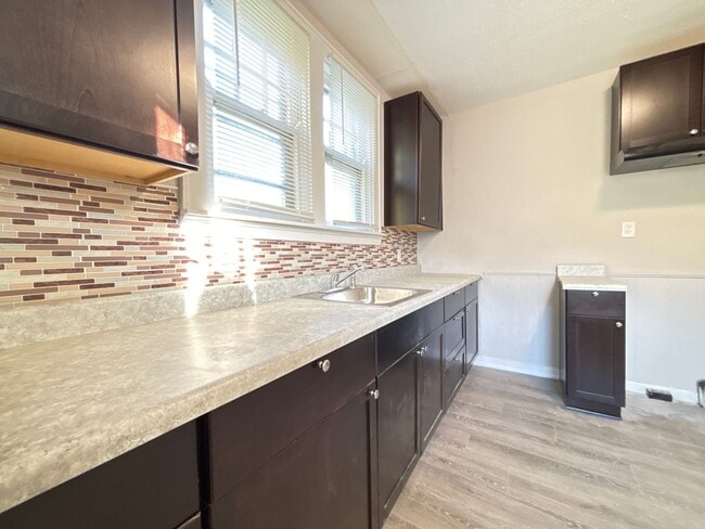 Building Photo - East Westwood Home: New Year, New Home: 50...