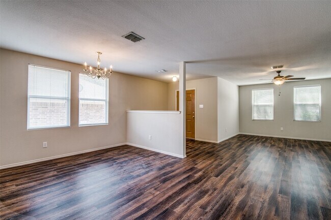 Foto del edificio - 12638 Vandelia St