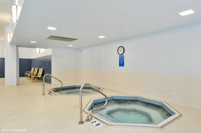 Foto del edificio - 505 N Lake Shore Dr