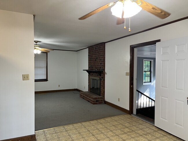Building Photo - 1200 Wadsworth Rd