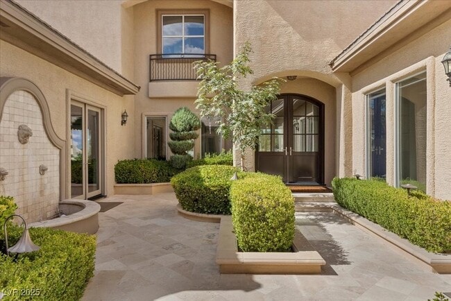 Foto del edificio - 9312 Provence Garden Ln