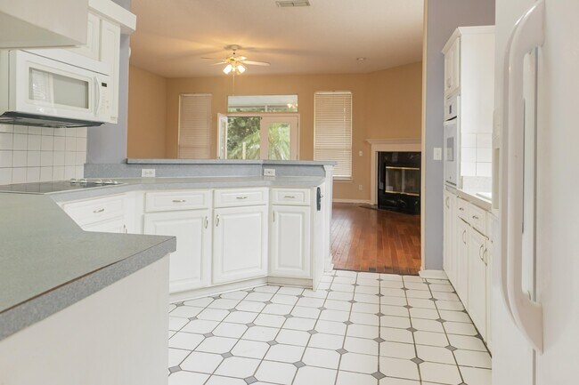 Foto del edificio - 433 Brody Cove Trail