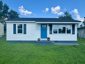 Building Photo - 106 Coffman Cir