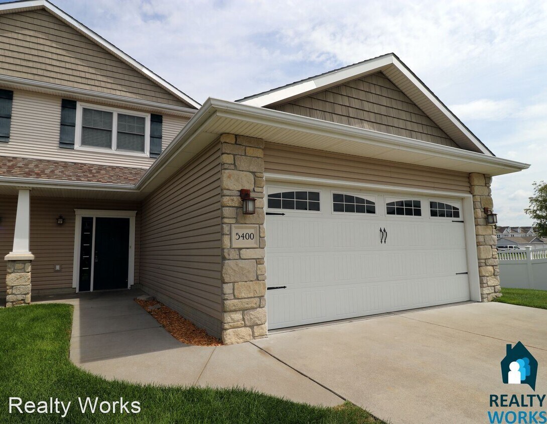 Primary Photo - 3 br, 2 bath House - 5400 Folkways Place