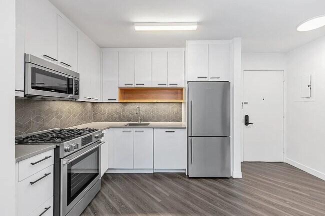 Foto del edificio - 250 E Houston St