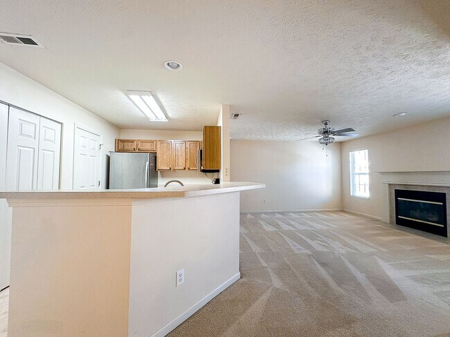 Photo - 4827 Flat Stone Pl House