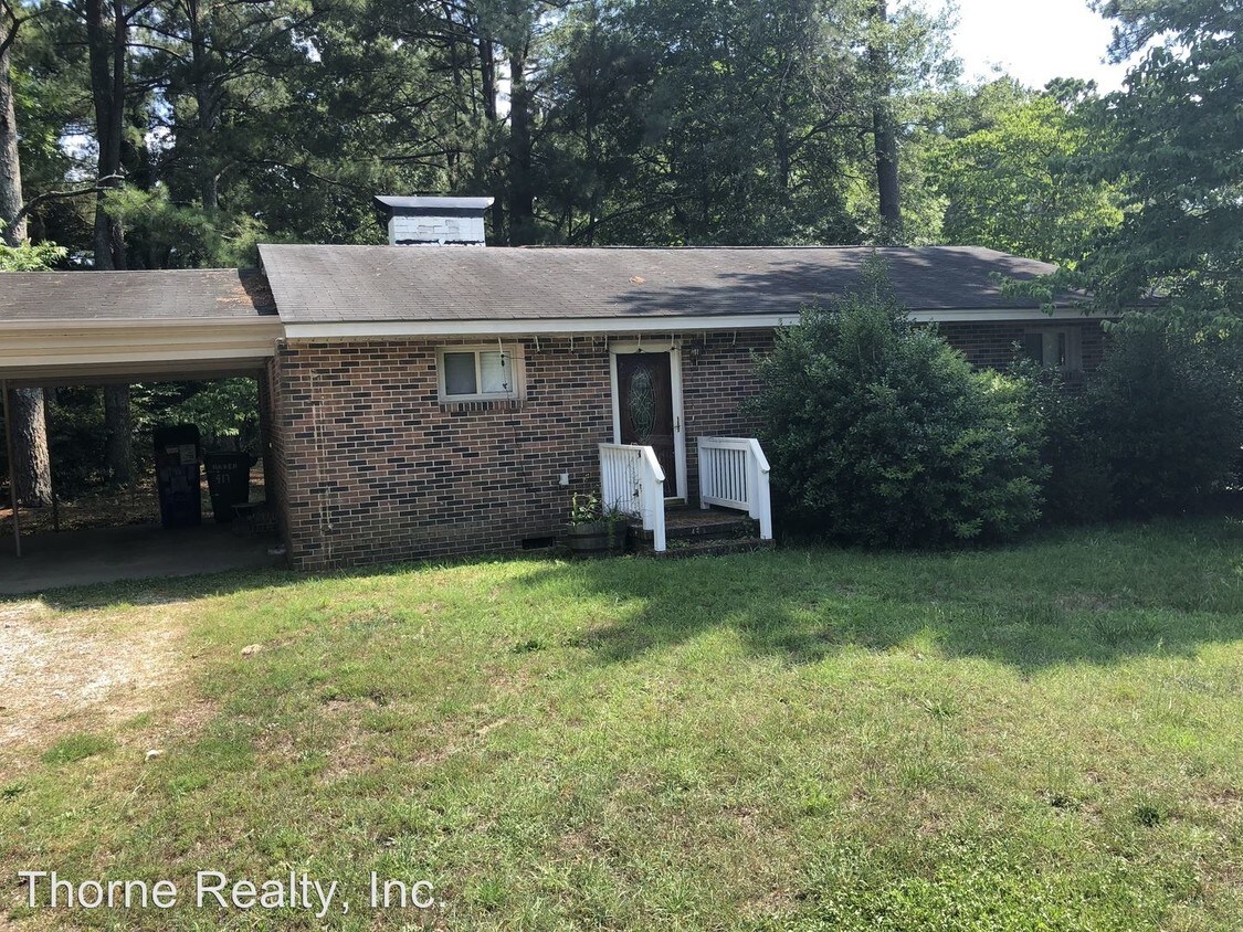 Primary Photo - 3 br, 2 bath House - 417 Baker Street