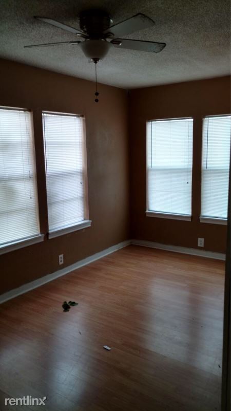 Building Photo - 2 br, 1 bath House - 1603 Dodge St