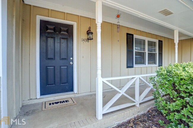 Building Photo - 1438 Walnut Ridge Way
