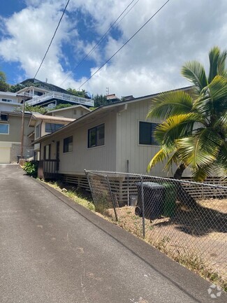 Building Photo - 4046 Keanu St