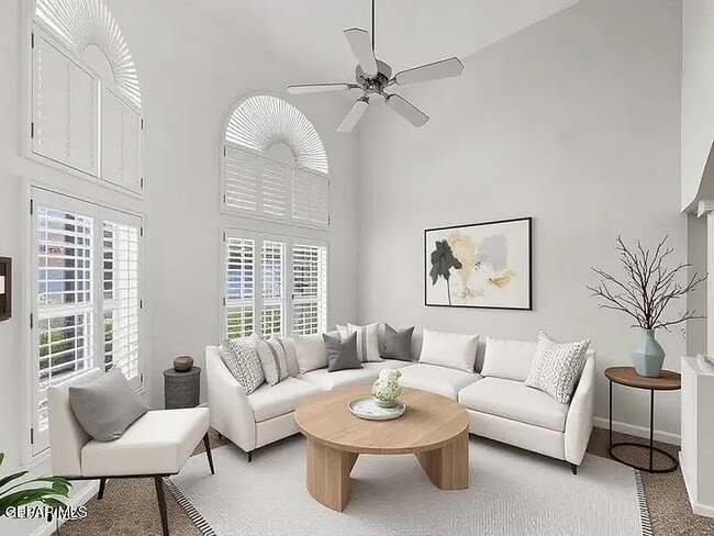 Foto del edificio - 659 Jeanny Marie Ct