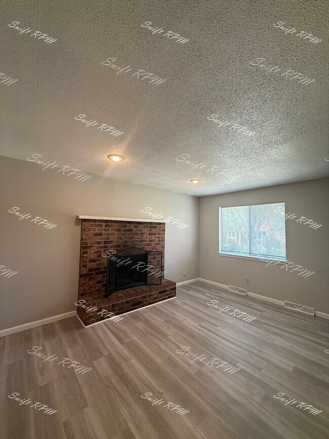 Foto del edificio - 12915 W 61st Terrace