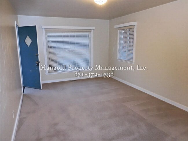 Building Photo - Great Home With Beautiful Monterey Bay View