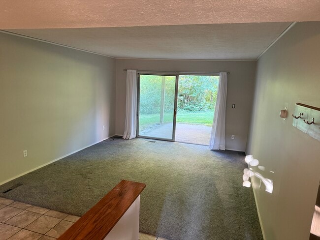 Building Photo - 6570 Chaffee Ct