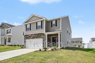 Building Photo - 146 Falling Up Ln