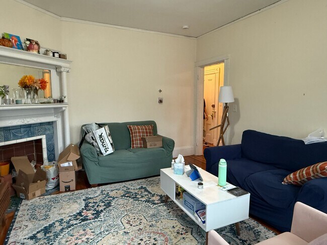 Building Photo - 5 Manton Terrace