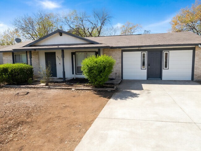 Foto del edificio - 8403 Glen Echo