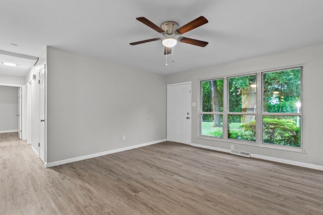 Building Photo - 2165 Freckles Dr