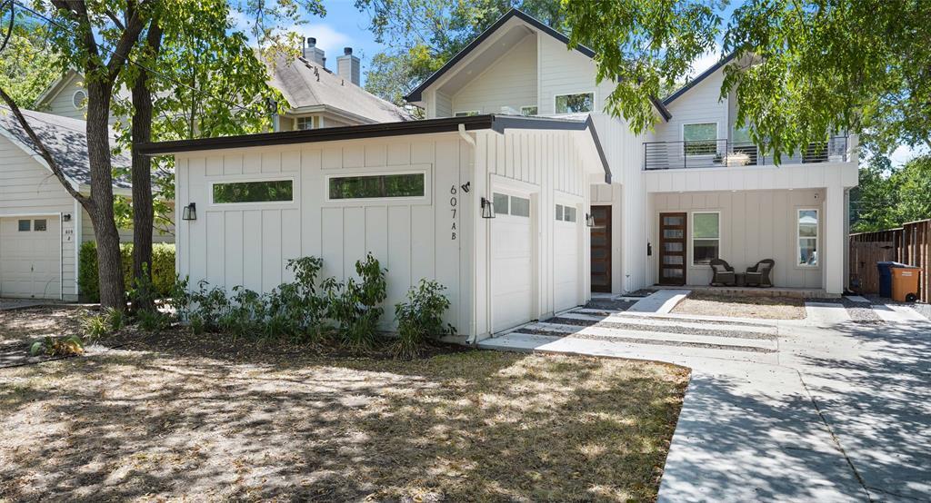Foto principal - 607 E 49th St