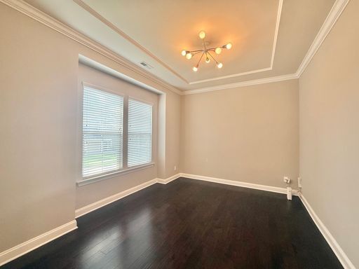 Foto del edificio - Modern, Luxurious 3BD, 2.5BA Cary Home with Solar Panels & Detached 2-Car Garage with EV Charger ...