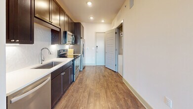 Interior Photo - Central Square at Frisco