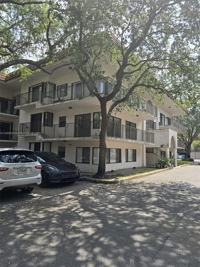 Foto del edificio - 4705 SW 62nd Ave