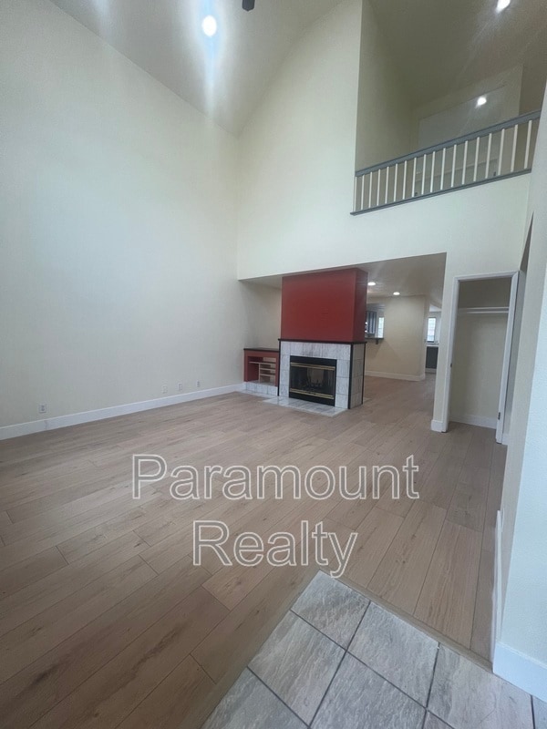 Building Photo - 1547 Chihong Dr