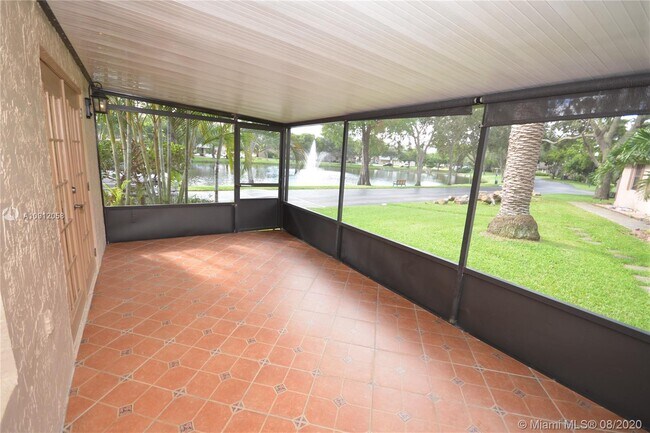 Building Photo - 2119 Nova Village Dr