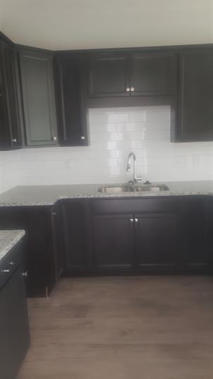 Building Photo - 130 Willborough Ave