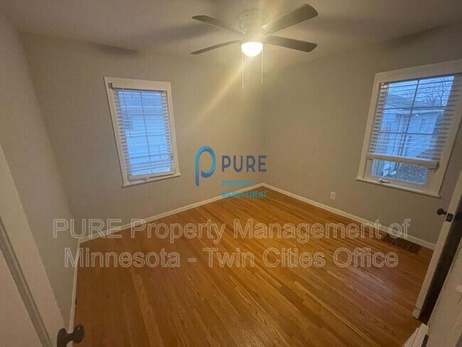Building Photo - 4532 2nd St NE