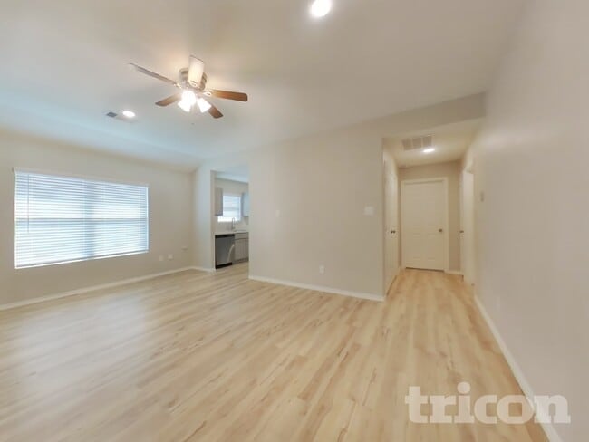 Building Photo - 17588 Rosewood Manor Ln