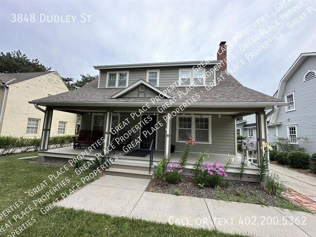 Foto del edificio - 3848 Dudley St