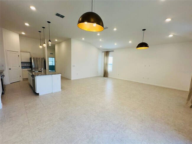 Foto del edificio - 2151 Huntsman Rdg Rd