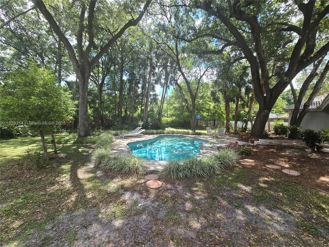 Foto del edificio - 4960 NW 65th Ave