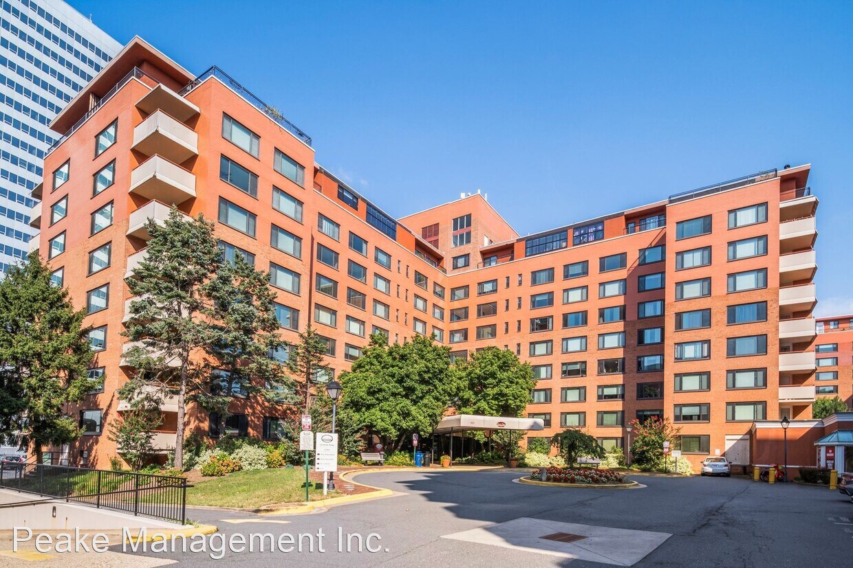 1021 Arlington Blvd, Arlington, VA 22209 House for Rent in Arlington